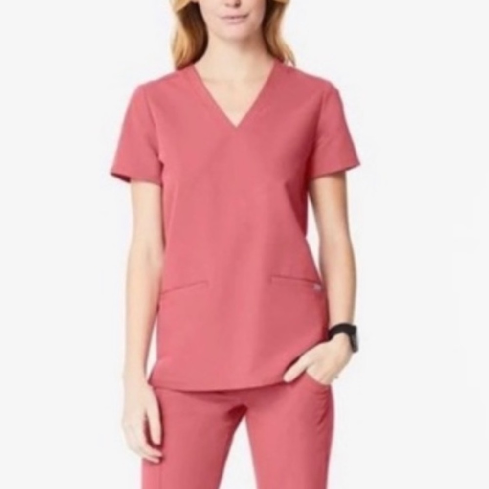 Figs quartz pink scrub top XS Casma limited edition